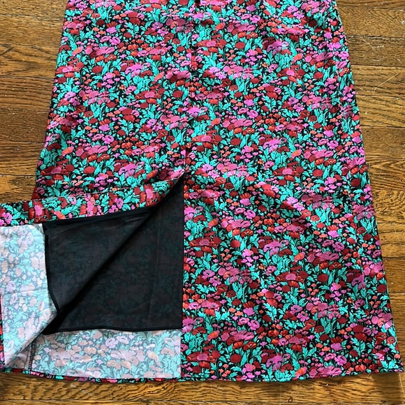 J.Crew Collection Drapey Puff-Sleeve Dress in Ratti Red Blooms - Picture 11 of 15